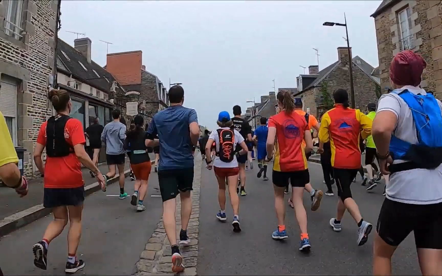 公司发展历程Word模板下载(图1)