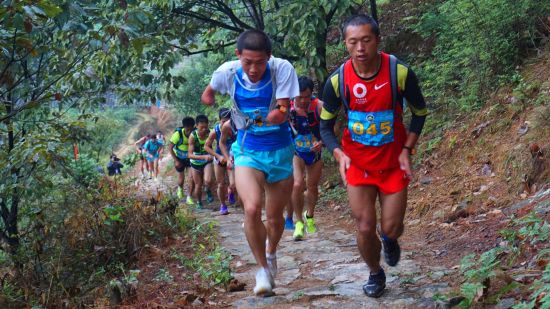 夺金历史时刻山地车男子奥林匹克越野赛(图1)